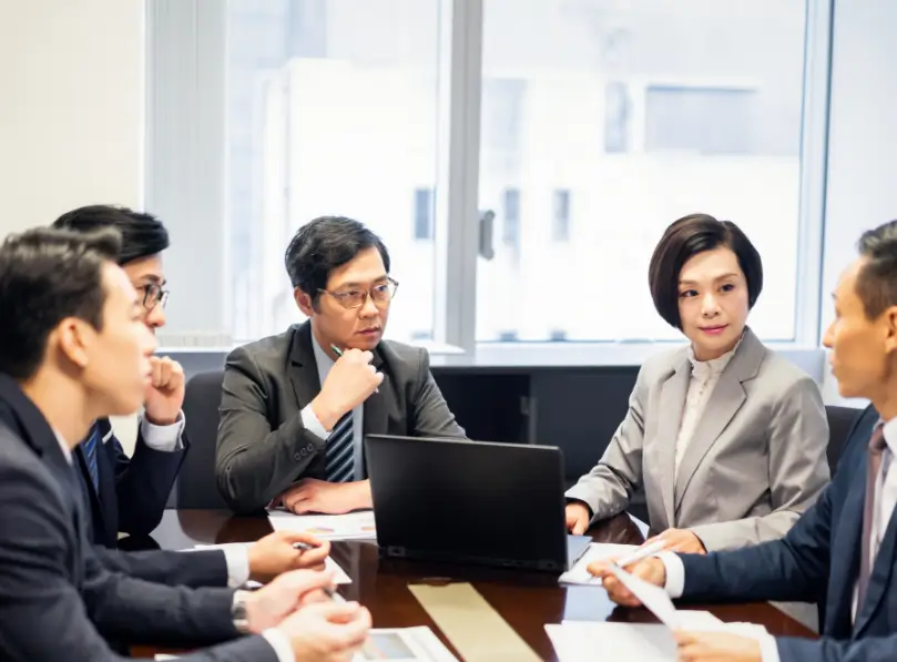 How to Conduct a Salary Survey and What Is the Right Format?